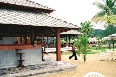 17 Thailand 2002 F1080001 Khao Lak Hotel Lah Own_478